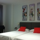 Hotel Cool Sevilla - Hotel 2 Estrellas Número de Registro H/SE/00768 1